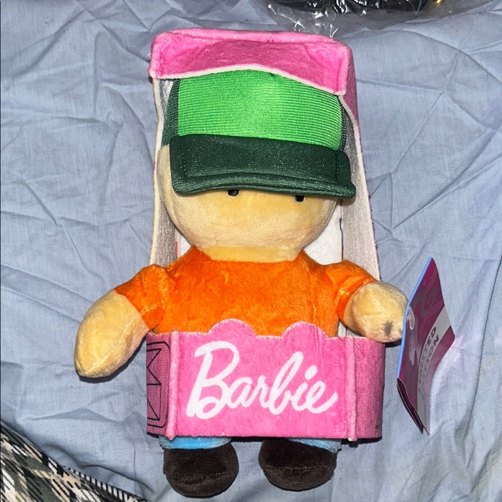 Barbie Stumble Guys Plush Buddies 8” Fan Guy (NWT)